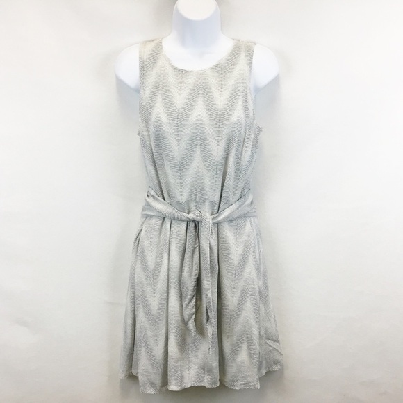 GAP Chevron Print Sleeveless Tie Waist Dress. - Picture 1 of 13
